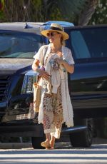 KATE HUDSON Leaves a Friends House in Malibu 07/09/2020