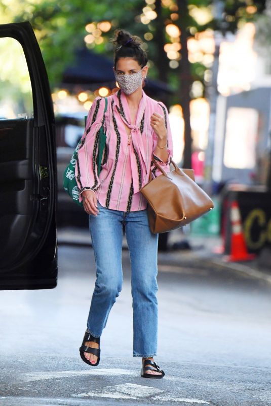 KATIE HOLMES Out in New York 07/21/2020