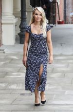 KATIE PIPER Out in London 07/08/2020