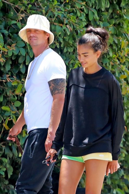KELLY GALE and Joel Kinnaman Out in Venice Beach 07/15/2020