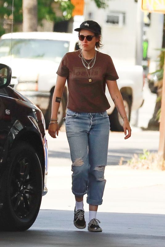 KRISTEN STEWART and DYLAN MEYER at a Gas Station in Los Angeles 06/30/2020