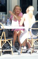 LOTTIE MOSS Out for Lunch with a friend in London 07/17/2020