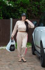 MARNIE SIMPSON Arrives at Her Home in Bedfordshire 07/06/2020