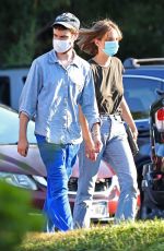 MAYA HAWKE and Tom Sturridge Out Shopping in New York 07/23/2020