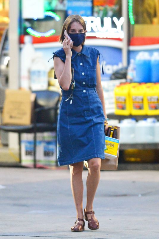 MAYA HAWKE Out and About in New York 07/29/2020