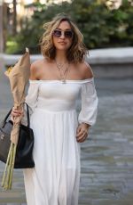 MYLEENE KLASS ina White Dress Arrives at Smooth Radio in London 07/22/2020