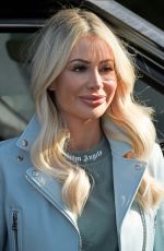 OLIVIA ATTWOOD in Ripped Denim Leaves a Salon in Cheshire 07/10/2020