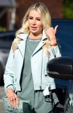 OLIVIA ATTWOOD in Ripped Denim Leaves a Salon in Cheshire 07/10/2020
