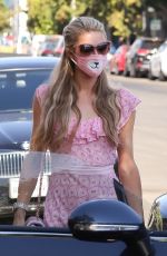 PARIS and NICKY HILTON Out in Her Bentley on Melrose Avenue in Los Angeles 07/27/2020