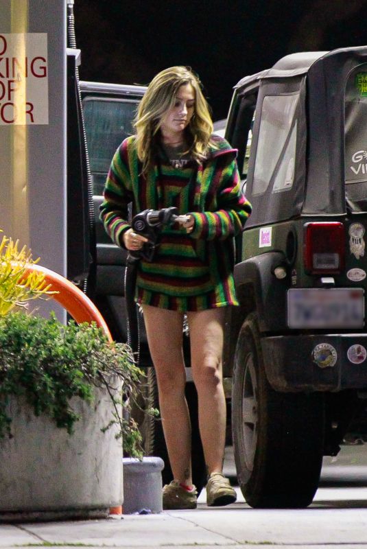PARIS JACKSON in Denim Shorts at a Gas Station in Los Angeles 06/30/2020