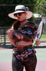 PHOEBE PRICE Having Tennis Lession at a Court in Los Angeles 07/12/2020