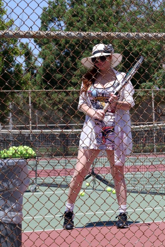 PHOEBE PRICE Playing Tennis in Los Angeles 07/09/2020