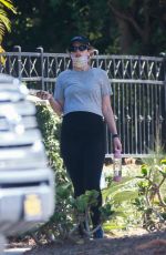 Pregnant KATHERINE SCHWARZENEGGER Out Hikinig in Brentwood 07/07/2020