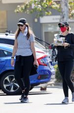 Pregnant KATHERINE SCHWARZENEGGER Out Hikinig with Her Sister CHRISTINA SCHWARZENEGGER in Santa Barbara 07/05/2020