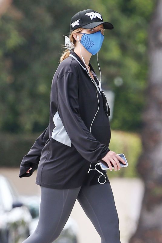 Pregnant KATHERINE SCHWARZENEGGER Out in Brentwood 07/02/2020