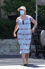Pregnant KATY PERRY Shopping at Vons in Santa Monica 07/16/2020