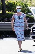 Pregnant KATY PERRY Shopping at Vons in Santa Monica 07/16/2020