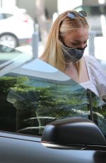 Pregnant SOPHIE TURNER Out in Santa Monica 07/07/2020