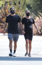 Pregnt LEA MICHELE Out in Santa Monica 07/20/2020