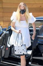 Prewgnant SOPHIE TURNER Out for Lunch in Encino 07/12/2020