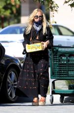 RACHEL ZOE Shopping at Whole Foods in Malibu 07/08/2020