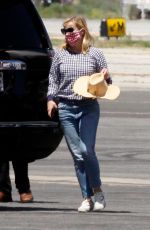 REESE WITHERSPOON Landing at Van Nuys in Los Angeles 07/08/2020