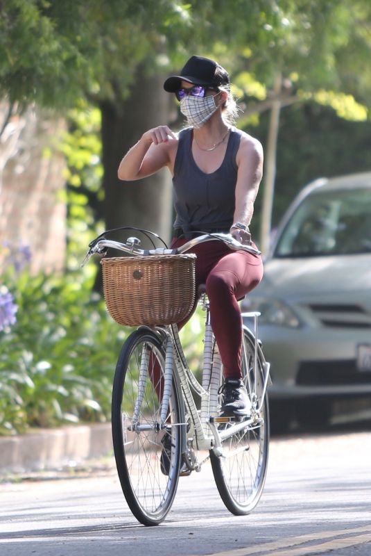 REESE WITHERSPOON Out Riding a Bike in Brentwood 07/14/2020