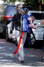 REESE WITHERSPOON Wearing a Mask Out in Los Angeles 07/21/2020