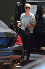 ROSIE HUNTINGTON WHITELEY Arrives at a Gym in Hollywood 07/20/2020