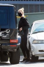 ROSIE HUNTINGTON-WHITELEY Heading to a Gym in Los Angeles 07/21/2020