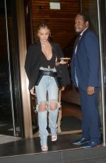 RUBY MAE Leaves Novikov Restaurant in London 07/09/2020