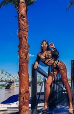 SANDRA AFRIKA - Instagram Photos