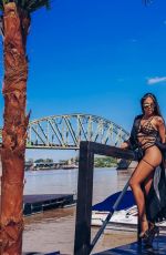 SANDRA AFRIKA - Instagram Photos