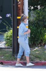 SARAH MICHELLE GELLAR Out and About in Brentwood 07/06/2020