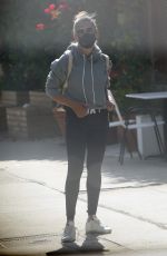SARAH MICHELLE GELLAR Out and About in Los Angeles 07/29/2020