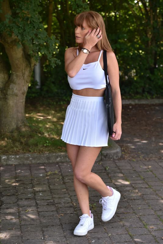 SUMMER MONTEYS-FULLUM Arrives at a Tennis Court in Canterbury 07/19/2020