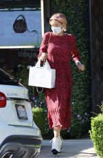 TINA LOUISE Shopping at Stella McCartney in Los Angeles 07/01/2020
