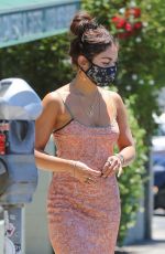 VANESSA HUDGENS Picking Up Takeout in Los Angeles 07/03/2020