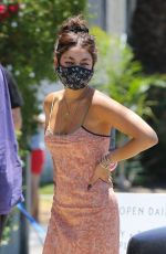 VANESSA HUDGENS Picking Up Takeout in Los Angeles 07/03/2020