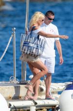 VICTORIA SILVSTEDT Leaves Hotel du Cap 07/08/2020