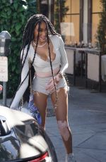 WINNIE HARLOW Out for Lunch at Il Pastaio in Beverly Hills 07/16/2020
