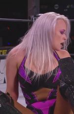 WWE - KENZIE PAIGE vs PENELOPE FORD 07/28/2020