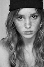 ALBA BAPTISTA for Flame Magazine, August 2020