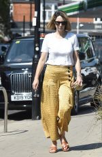 ALEX JONES Out for Iced Coffees in London 08/11/2020