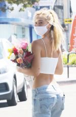 ALEXIS REN in Ripped Denim Shopping at Farmers Market in Los Angeles 08/16/2020