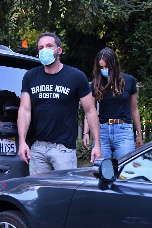 ANA DE ARMAS and Ben Affleck Out with Their Dog in Brentwood 08/13/2020