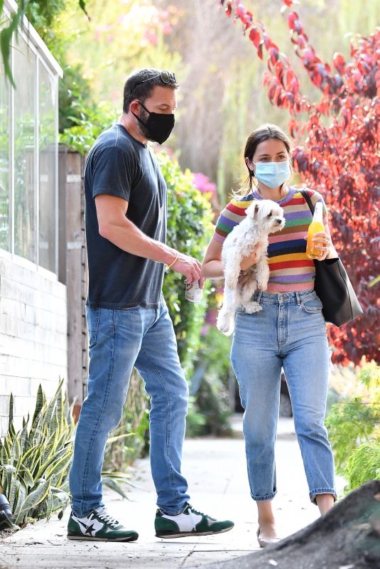 ANA DE ARMAS and Ben Affleck Out with Their Dog in Los Angeles 08/19/2020