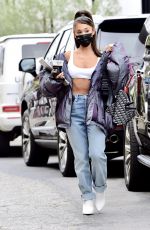 ARIANA GRANDE Arrives at a Recording Studio in Los Angeles 08/06/2020