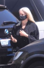 ARIEL WINTER Leaves a Hair Salon in West Hollywood 08/03/2020
