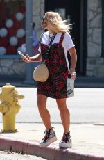 BUSY PHILIPPS Out and About in Los Angeles 08/10/2020